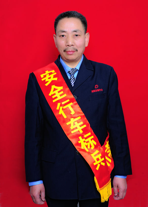 4 袁桂华_副本.jpg