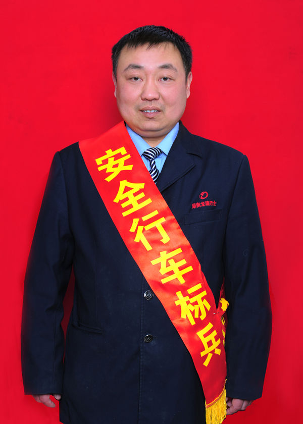 8 袁泽_副本.jpg