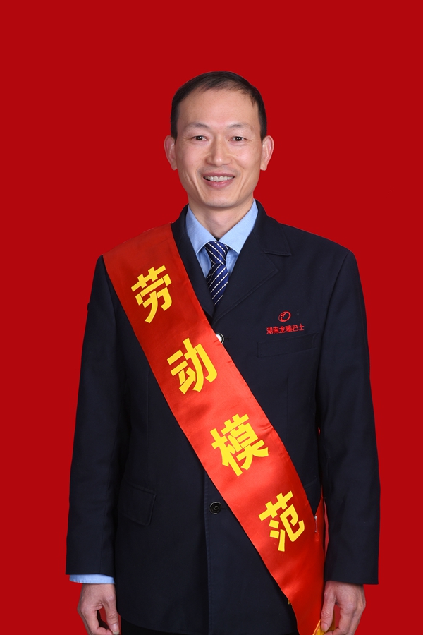 6、张  军.jpg